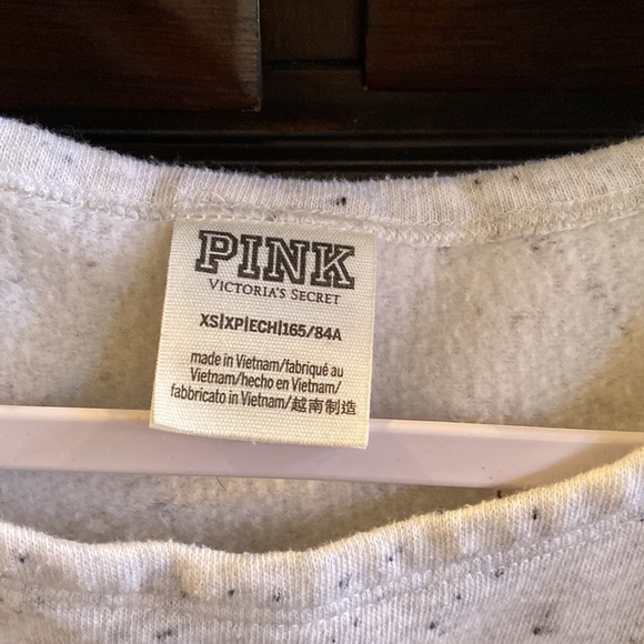 PINK shoulder cut out!!! So freaking adorable. - Picture 5 of 7